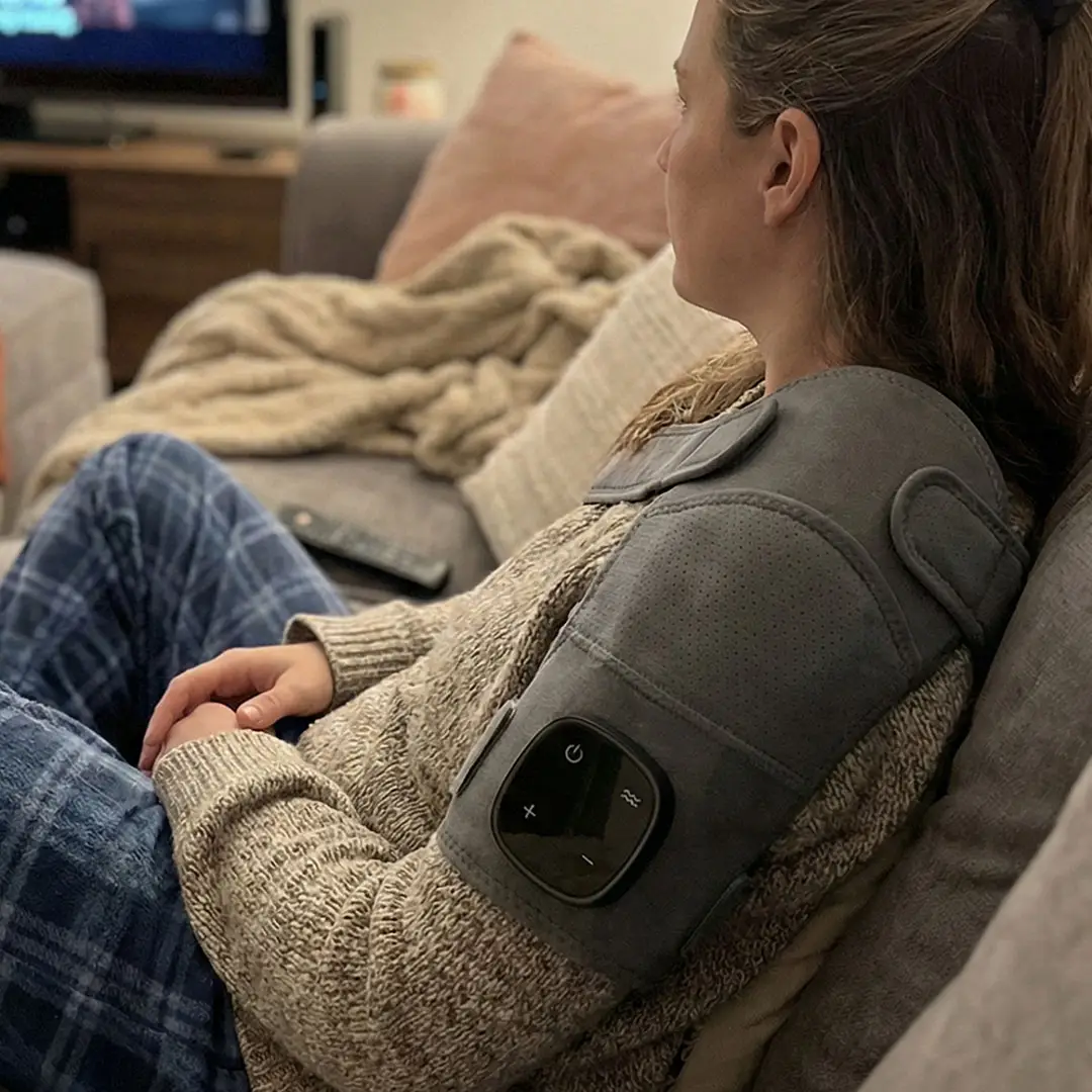 Triple Method Shoulder Massager by Hewelth in use